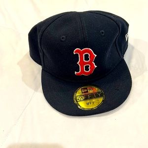 New condition infant fitted Boston Red Sox baseball cap